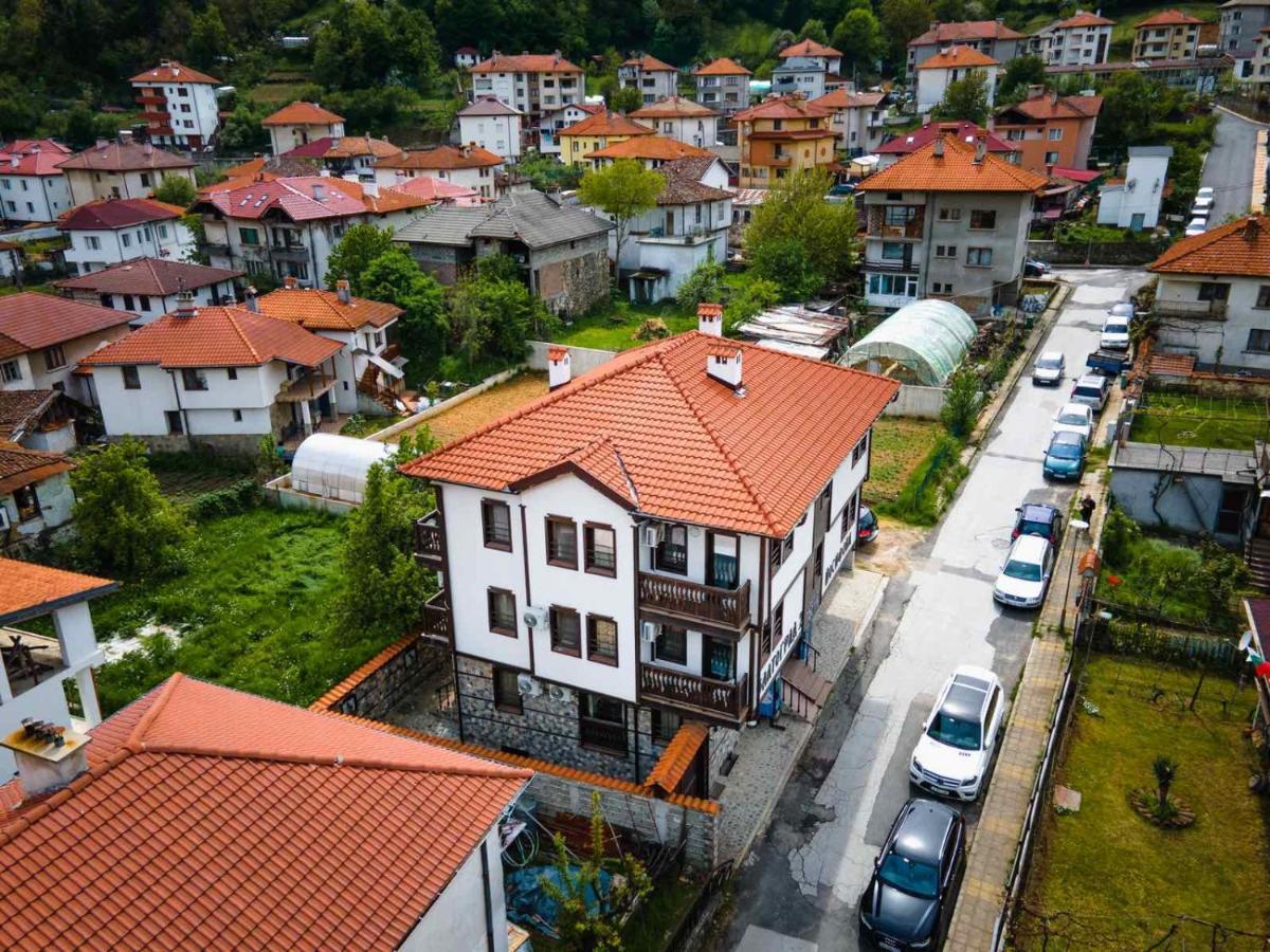 Zlatograd 2 Iosifova Guest House Екстер'єр фото