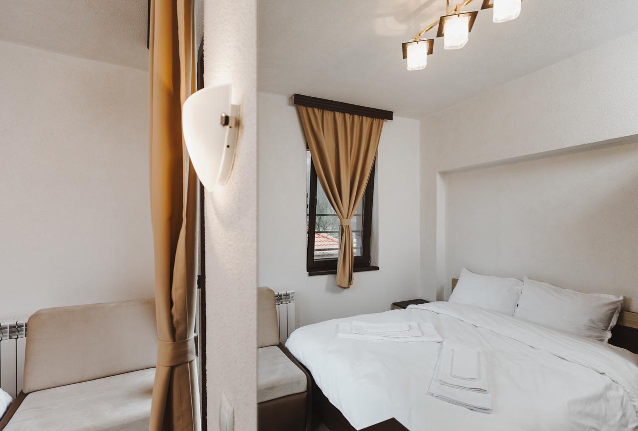Zlatograd 2 Iosifova Guest House Екстер'єр фото